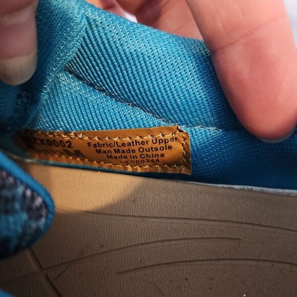 Twisted X Eco Patterned Casual Shoes with Blue Accents Size 6.5 - Picture 3 of 9